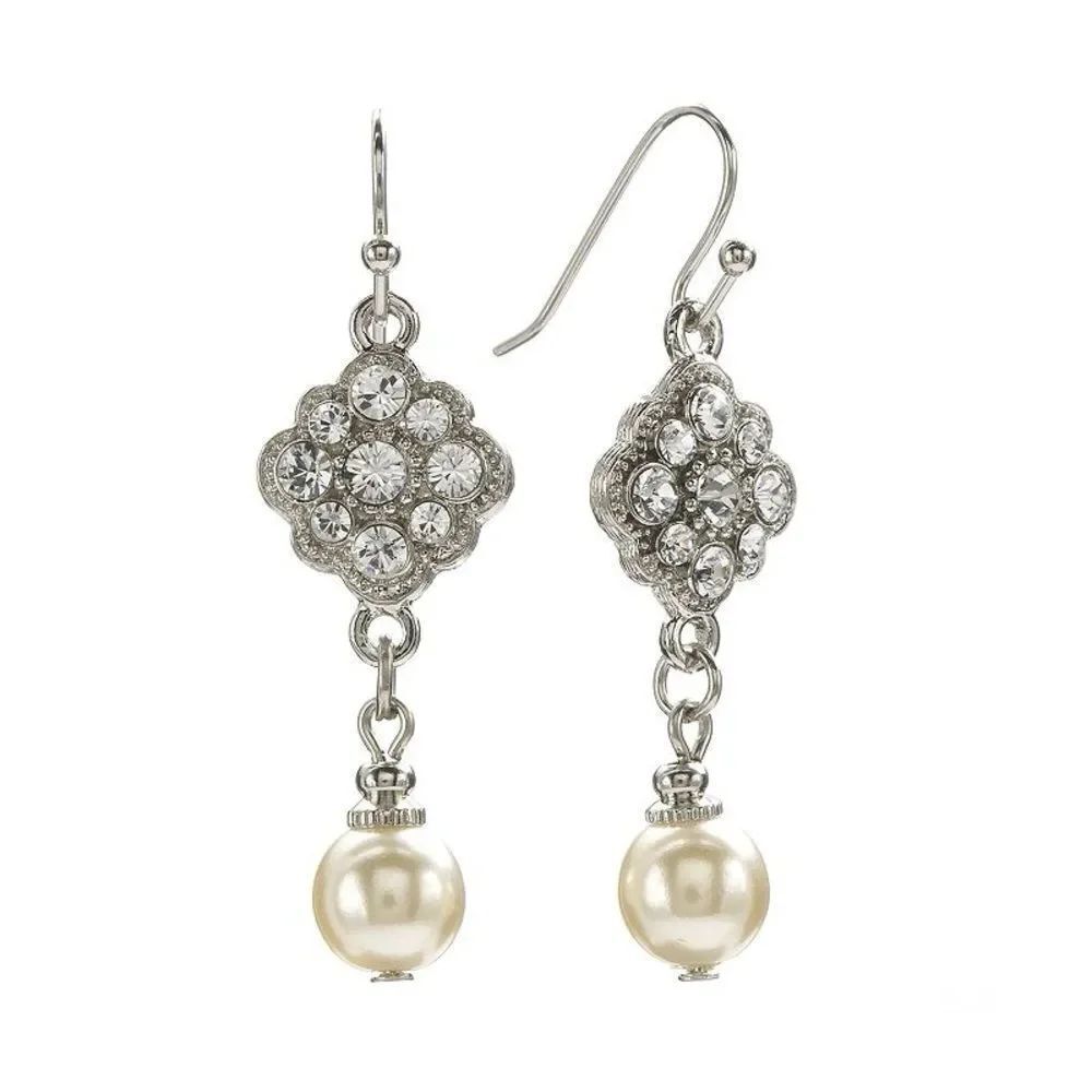 1928 Elegant Silver and Pearl Drop Earrings